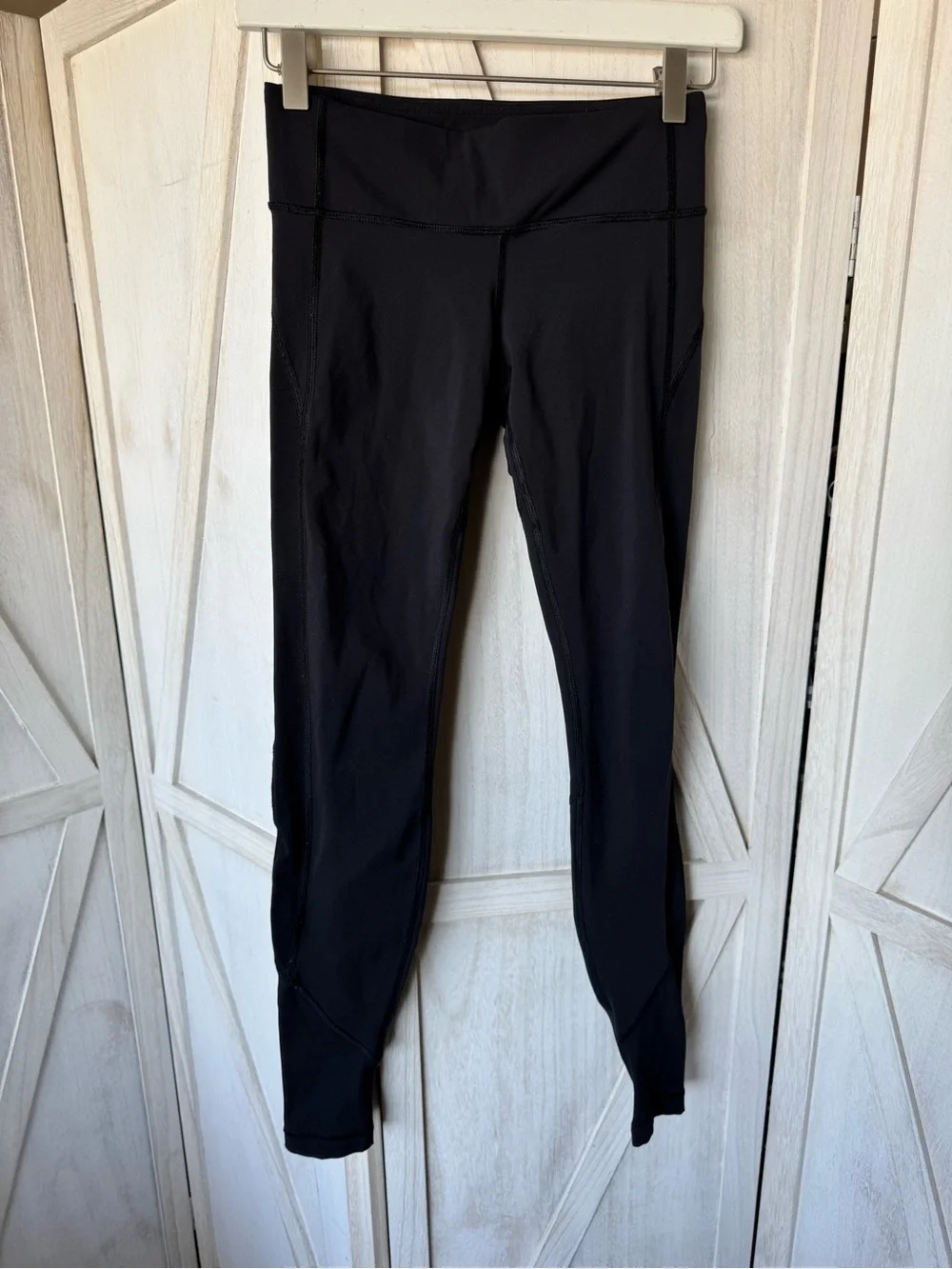 lululemon athletica Black High-Rise Leggings ankle size 4 gym athleisure yoga
